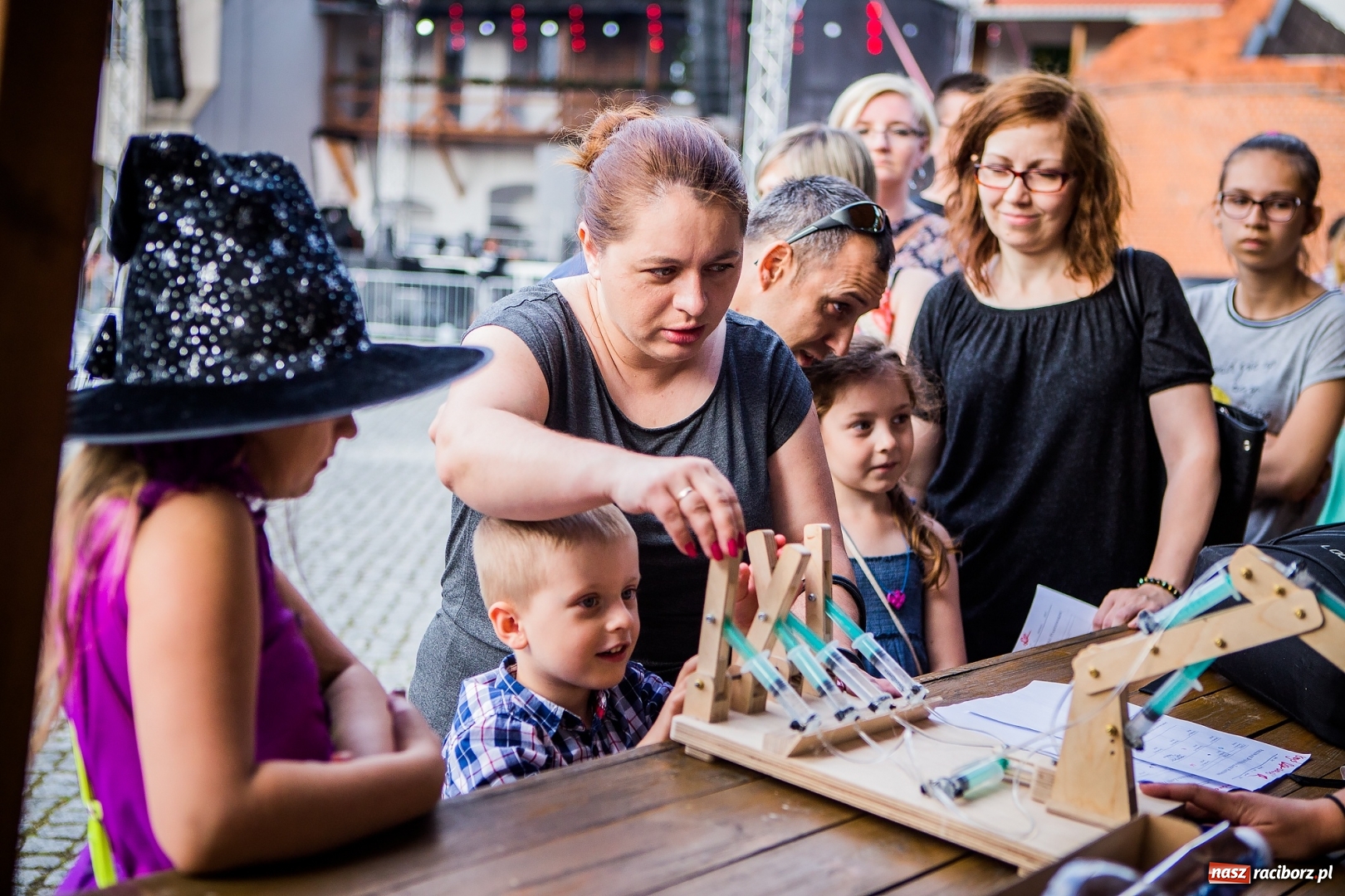 Zdjęcie w galerii na portalu naszraciborz.pl: Zamkowa Noc z Duchami na powitanie wakacji  wiadomości z regionu