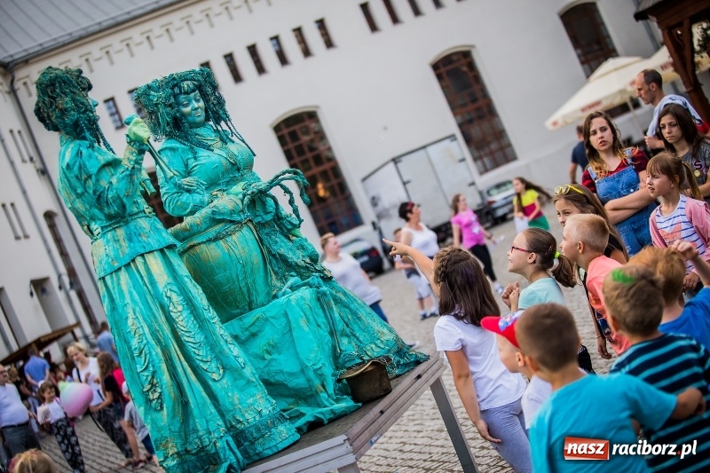 Zdjęcie w galerii na portalu naszraciborz.pl: Zamkowa Noc z Duchami na powitanie wakacji  wiadomości z regionu