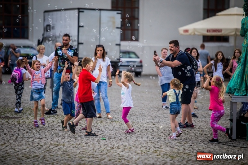 Zdjęcie w galerii na portalu naszraciborz.pl: Zamkowa Noc z Duchami na powitanie wakacji  wiadomości z regionu