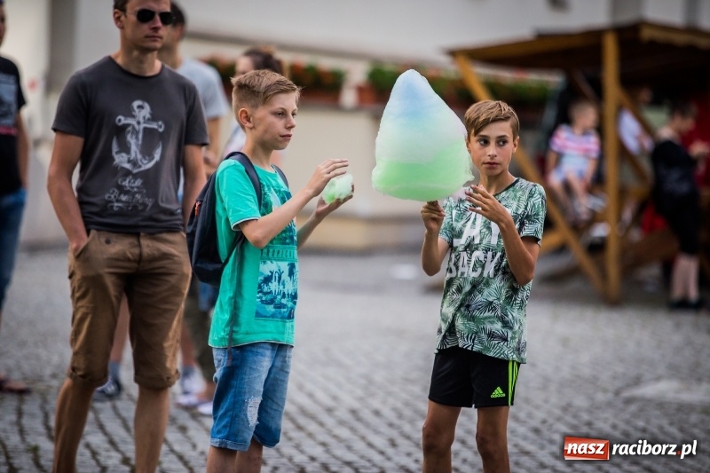 Zdjęcie w galerii na portalu naszraciborz.pl: Zamkowa Noc z Duchami na powitanie wakacji  wiadomości z regionu