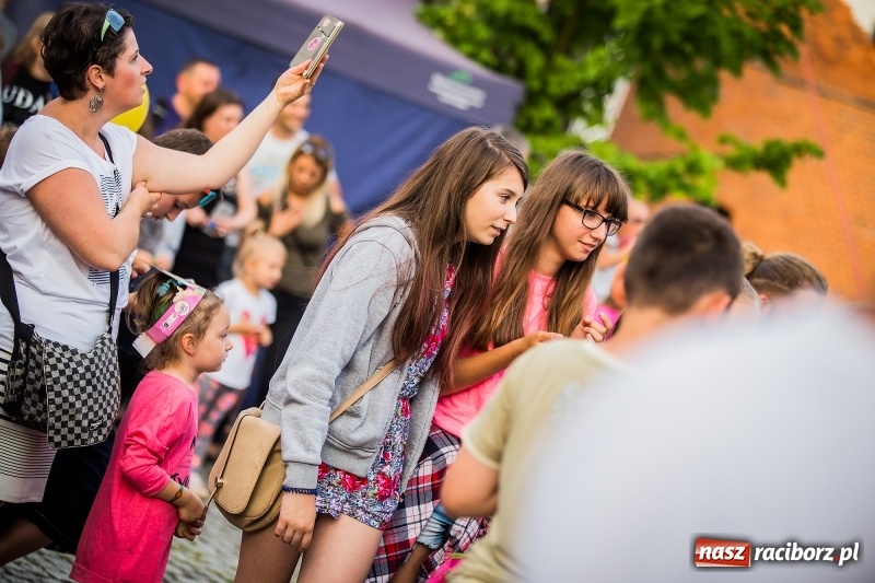 Zdjęcie w galerii na portalu naszraciborz.pl: Zamkowa Noc z Duchami na powitanie wakacji  wiadomości z regionu