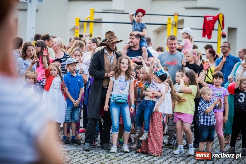 Zdjęcie w galerii na portalu naszraciborz.pl: Zamkowa Noc z Duchami na powitanie wakacji  wiadomości z regionu