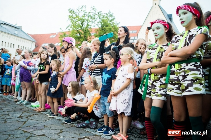 Zdjęcie w galerii na portalu naszraciborz.pl: Zamkowa Noc z Duchami na powitanie wakacji  wiadomości z regionu