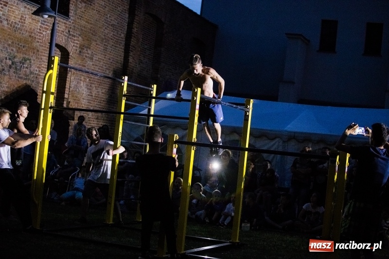 Zdjęcie w galerii na portalu naszraciborz.pl: Zamkowa Noc z Duchami na powitanie wakacji  wiadomości z regionu