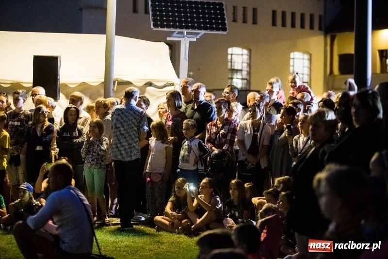Zdjęcie w galerii na portalu naszraciborz.pl: Zamkowa Noc z Duchami na powitanie wakacji  wiadomości z regionu
