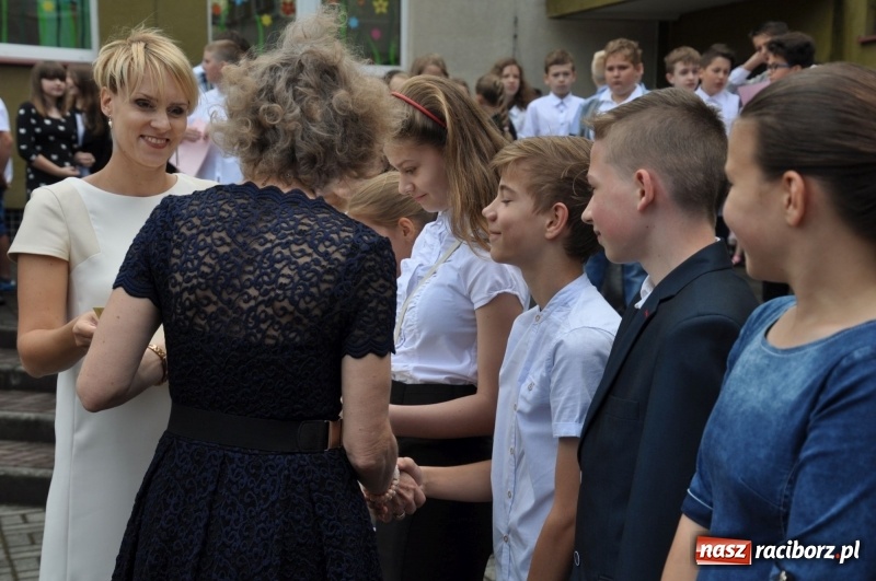 Zdjęcie w galerii na portalu naszraciborz.pl: Zakończenie roku szkolnego w SP18 – były świadectwa, nie było absolwentów wiadomości z regionu