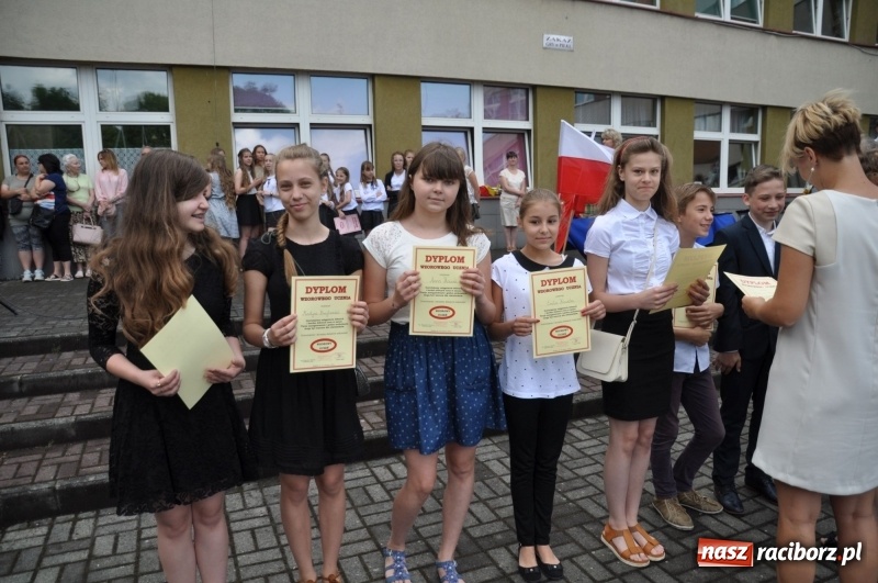 Zdjęcie w galerii na portalu naszraciborz.pl: Zakończenie roku szkolnego w SP18 – były świadectwa, nie było absolwentów wiadomości z regionu