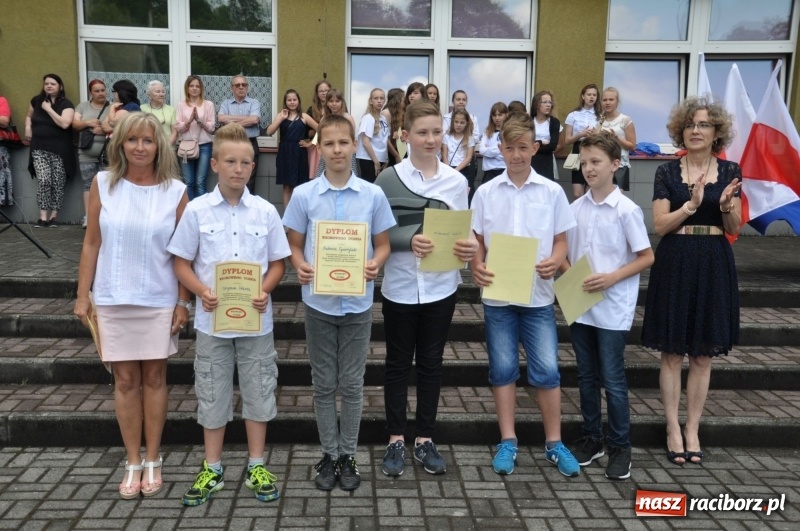 Zdjęcie w galerii na portalu naszraciborz.pl: Zakończenie roku szkolnego w SP18 – były świadectwa, nie było absolwentów wiadomości z regionu