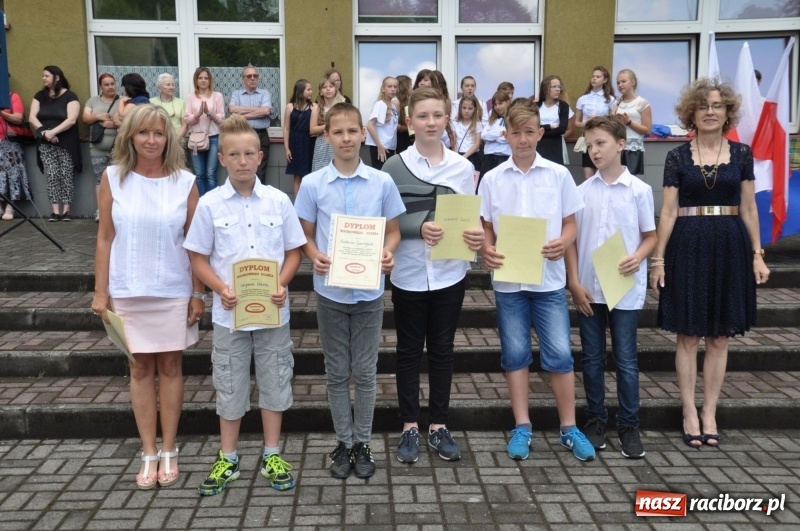 Zdjęcie w galerii na portalu naszraciborz.pl: Zakończenie roku szkolnego w SP18 – były świadectwa, nie było absolwentów wiadomości z regionu