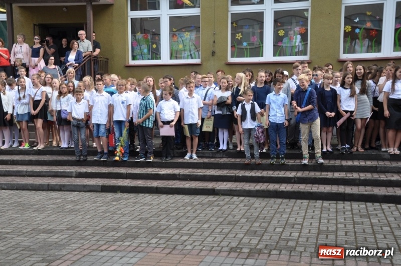 Zdjęcie w galerii na portalu naszraciborz.pl: Zakończenie roku szkolnego w SP18 – były świadectwa, nie było absolwentów wiadomości z regionu