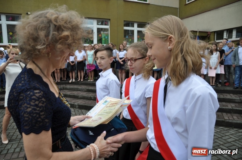 Zdjęcie w galerii na portalu naszraciborz.pl: Zakończenie roku szkolnego w SP18 – były świadectwa, nie było absolwentów wiadomości z regionu