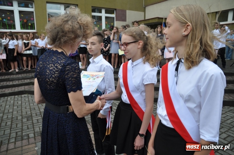 Zdjęcie w galerii na portalu naszraciborz.pl: Zakończenie roku szkolnego w SP18 – były świadectwa, nie było absolwentów wiadomości z regionu
