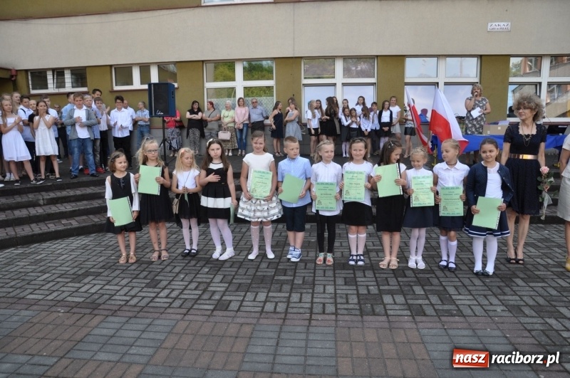 Zdjęcie w galerii na portalu naszraciborz.pl: Zakończenie roku szkolnego w SP18 – były świadectwa, nie było absolwentów wiadomości z regionu