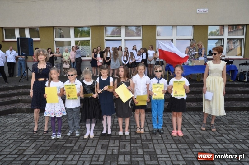 Zdjęcie w galerii na portalu naszraciborz.pl: Zakończenie roku szkolnego w SP18 – były świadectwa, nie było absolwentów wiadomości z regionu