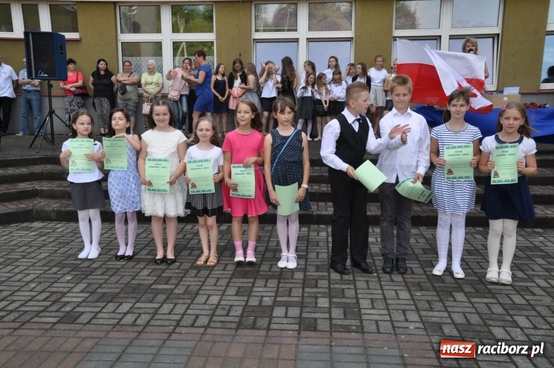 Zdjęcie w galerii na portalu naszraciborz.pl: Zakończenie roku szkolnego w SP18 – były świadectwa, nie było absolwentów wiadomości z regionu