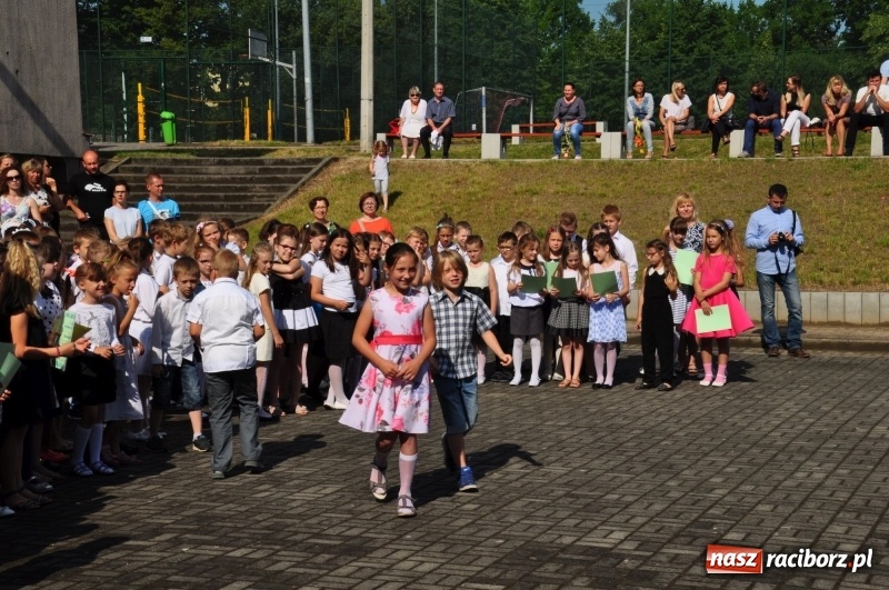 Zdjęcie w galerii na portalu naszraciborz.pl: Zakończenie roku szkolnego w SP18 – były świadectwa, nie było absolwentów wiadomości z regionu
