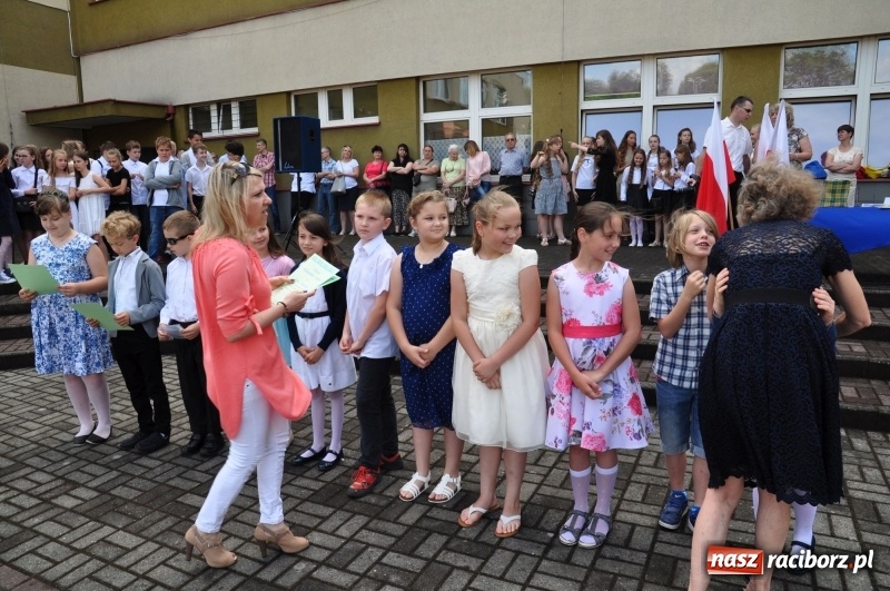 Zdjęcie w galerii na portalu naszraciborz.pl: Zakończenie roku szkolnego w SP18 – były świadectwa, nie było absolwentów wiadomości z regionu