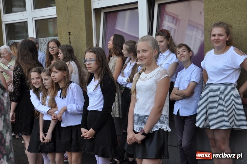 Zdjęcie w galerii na portalu naszraciborz.pl: Zakończenie roku szkolnego w SP18 – były świadectwa, nie było absolwentów wiadomości z regionu