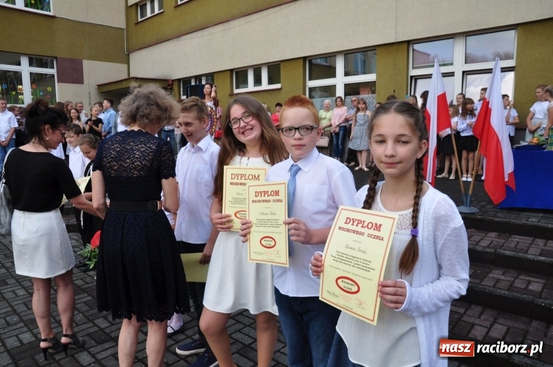 Zdjęcie w galerii na portalu naszraciborz.pl: Zakończenie roku szkolnego w SP18 – były świadectwa, nie było absolwentów wiadomości z regionu