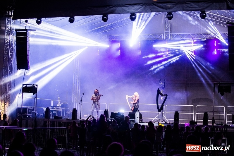 Zdjęcie w galerii na portalu naszraciborz.pl: Laserowe show na zamku piastowskim w Raciborzu  wiadomości z regionu