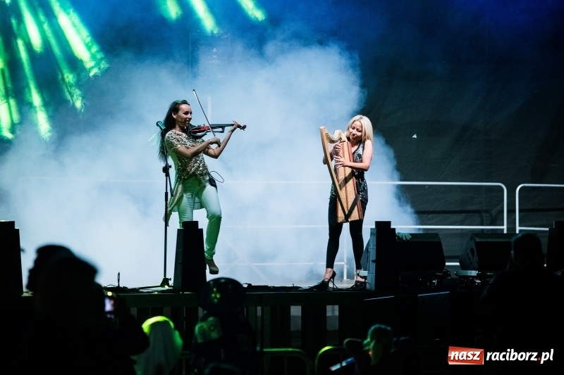 Zdjęcie w galerii na portalu naszraciborz.pl: Laserowe show na zamku piastowskim w Raciborzu  wiadomości z regionu