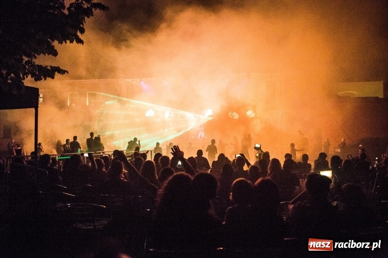 Zdjęcie w galerii na portalu naszraciborz.pl: Laserowe show na zamku piastowskim w Raciborzu  wiadomości z regionu