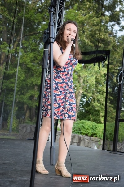 Zdjęcie w galerii na portalu naszraciborz.pl: Kuźnia Kultury pożegnała rok szkolny wiadomości z regionu