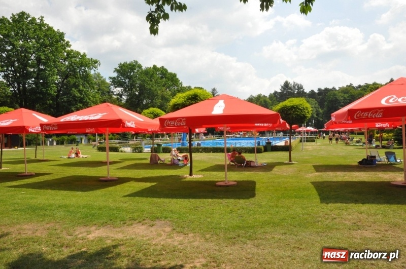 Zdjęcie w galerii na portalu naszraciborz.pl: Historia basenu w Szymocicach wiadomości z regionu