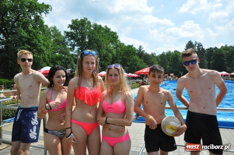 Zdjęcie w galerii na portalu naszraciborz.pl: Historia basenu w Szymocicach wiadomości z regionu