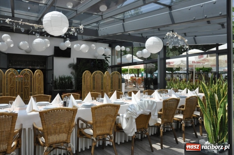 Zdjęcie w galerii na portalu naszraciborz.pl: Historia basenu w Szymocicach wiadomości z regionu