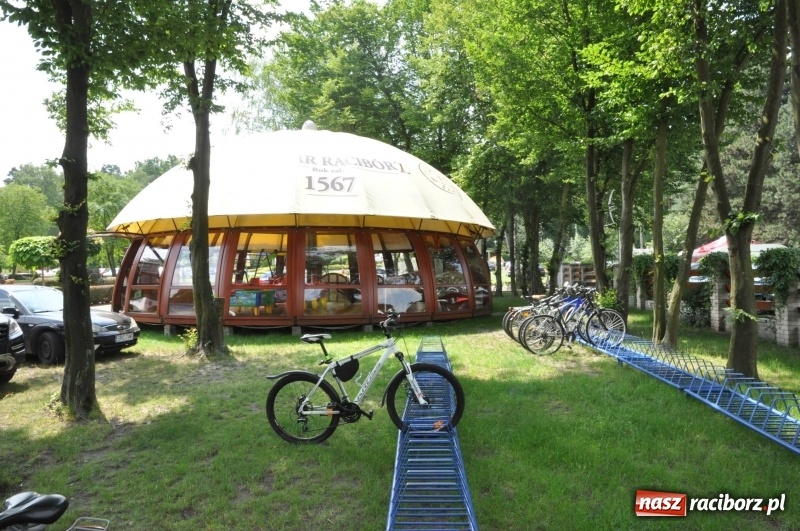 Zdjęcie w galerii na portalu naszraciborz.pl: Historia basenu w Szymocicach wiadomości z regionu