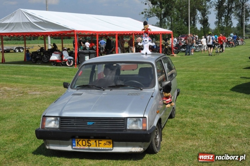Zdjęcie w galerii na portalu naszraciborz.pl: Messerschmitt K-200 i inne cuda motoryzacji na zlocie pojazdów zabytkowych w Zabełkowie  wiadomości z regionu
