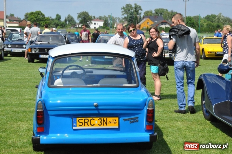 Zdjęcie w galerii na portalu naszraciborz.pl: Messerschmitt K-200 i inne cuda motoryzacji na zlocie pojazdów zabytkowych w Zabełkowie  wiadomości z regionu