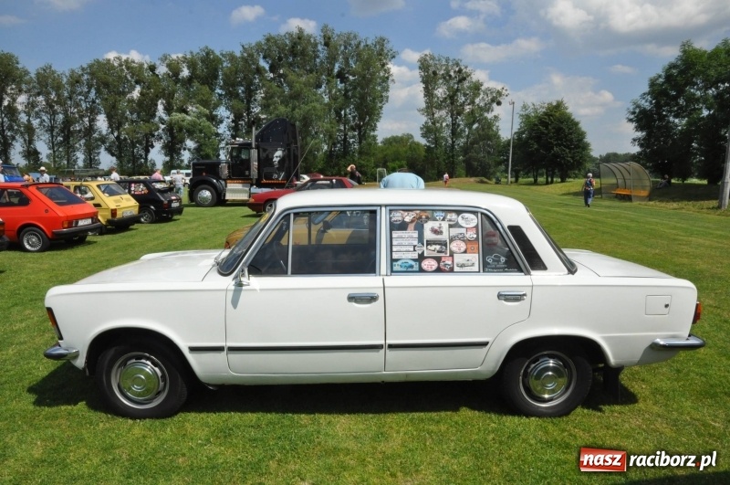 Zdjęcie w galerii na portalu naszraciborz.pl: Messerschmitt K-200 i inne cuda motoryzacji na zlocie pojazdów zabytkowych w Zabełkowie  wiadomości z regionu