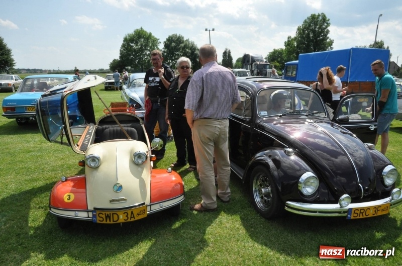 Zdjęcie w galerii na portalu naszraciborz.pl: Messerschmitt K-200 i inne cuda motoryzacji na zlocie pojazdów zabytkowych w Zabełkowie  wiadomości z regionu