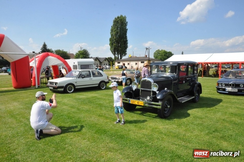 Zdjęcie w galerii na portalu naszraciborz.pl: Messerschmitt K-200 i inne cuda motoryzacji na zlocie pojazdów zabytkowych w Zabełkowie  wiadomości z regionu