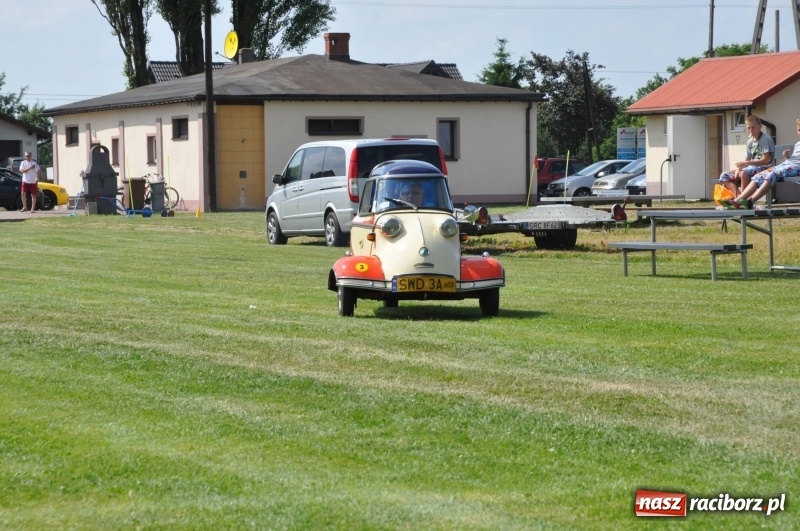 Zdjęcie w galerii na portalu naszraciborz.pl: Messerschmitt K-200 i inne cuda motoryzacji na zlocie pojazdów zabytkowych w Zabełkowie  wiadomości z regionu