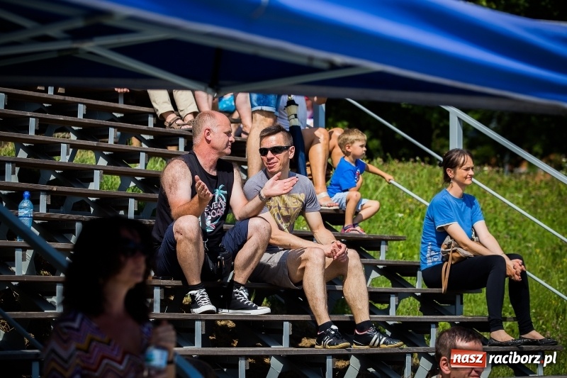 Zdjęcie w galerii na portalu naszraciborz.pl: Moc atrakcji na otwarciu plaży miejskiej wiadomości z regionu