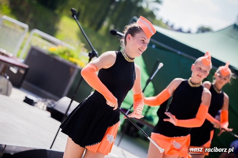 Zdjęcie w galerii na portalu naszraciborz.pl: Moc atrakcji na otwarciu plaży miejskiej wiadomości z regionu