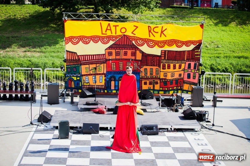 Zdjęcie w galerii na portalu naszraciborz.pl: Moc atrakcji na otwarciu plaży miejskiej wiadomości z regionu