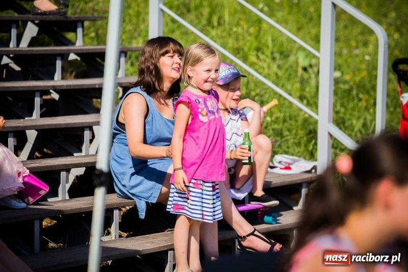 Zdjęcie w galerii na portalu naszraciborz.pl: Moc atrakcji na otwarciu plaży miejskiej wiadomości z regionu