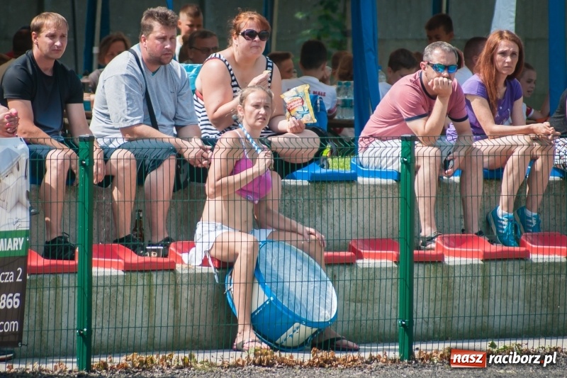 Zdjęcie w galerii na portalu naszraciborz.pl: Tworków Cup 2017. Zespół gospodarzy wrócił na tron wiadomości z regionu