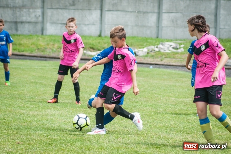 Zdjęcie w galerii na portalu naszraciborz.pl: Tworków Cup 2017. Zespół gospodarzy wrócił na tron wiadomości z regionu