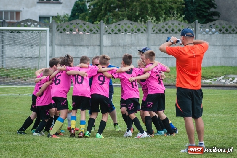Zdjęcie w galerii na portalu naszraciborz.pl: Tworków Cup 2017. Zespół gospodarzy wrócił na tron wiadomości z regionu