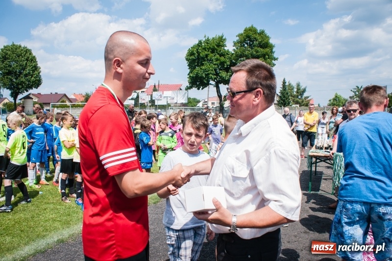 Zdjęcie w galerii na portalu naszraciborz.pl: Tworków Cup 2017. Zespół gospodarzy wrócił na tron wiadomości z regionu