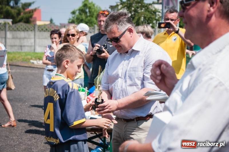 Zdjęcie w galerii na portalu naszraciborz.pl: Tworków Cup 2017. Zespół gospodarzy wrócił na tron wiadomości z regionu