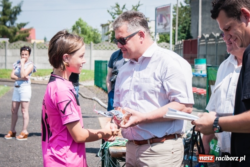 Zdjęcie w galerii na portalu naszraciborz.pl: Tworków Cup 2017. Zespół gospodarzy wrócił na tron wiadomości z regionu