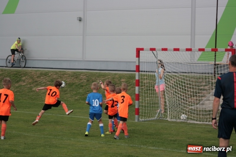 Zdjęcie w galerii na portalu naszraciborz.pl: Żaki Rafako na Międzynarodowym Turnieju Piłkarskim Lhotka Cup 2017 w Ostravie wiadomości z regionu