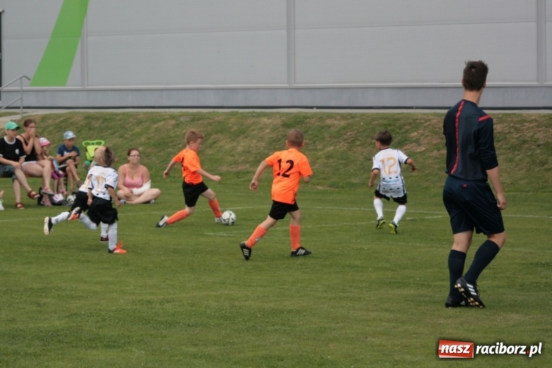 Zdjęcie w galerii na portalu naszraciborz.pl: Żaki Rafako na Międzynarodowym Turnieju Piłkarskim Lhotka Cup 2017 w Ostravie wiadomości z regionu