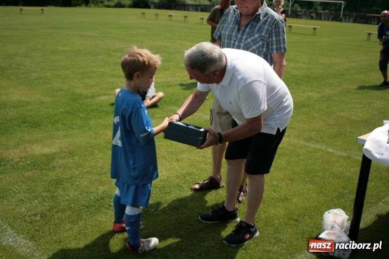 Zdjęcie w galerii na portalu naszraciborz.pl: Żaki Rafako na Międzynarodowym Turnieju Piłkarskim Lhotka Cup 2017 w Ostravie wiadomości z regionu